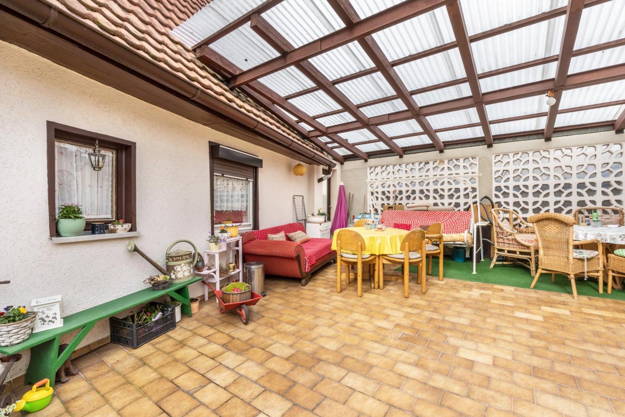 Apartmenthaus Ferienwohnungen Sila Weinstadt Ngoại thất bức ảnh