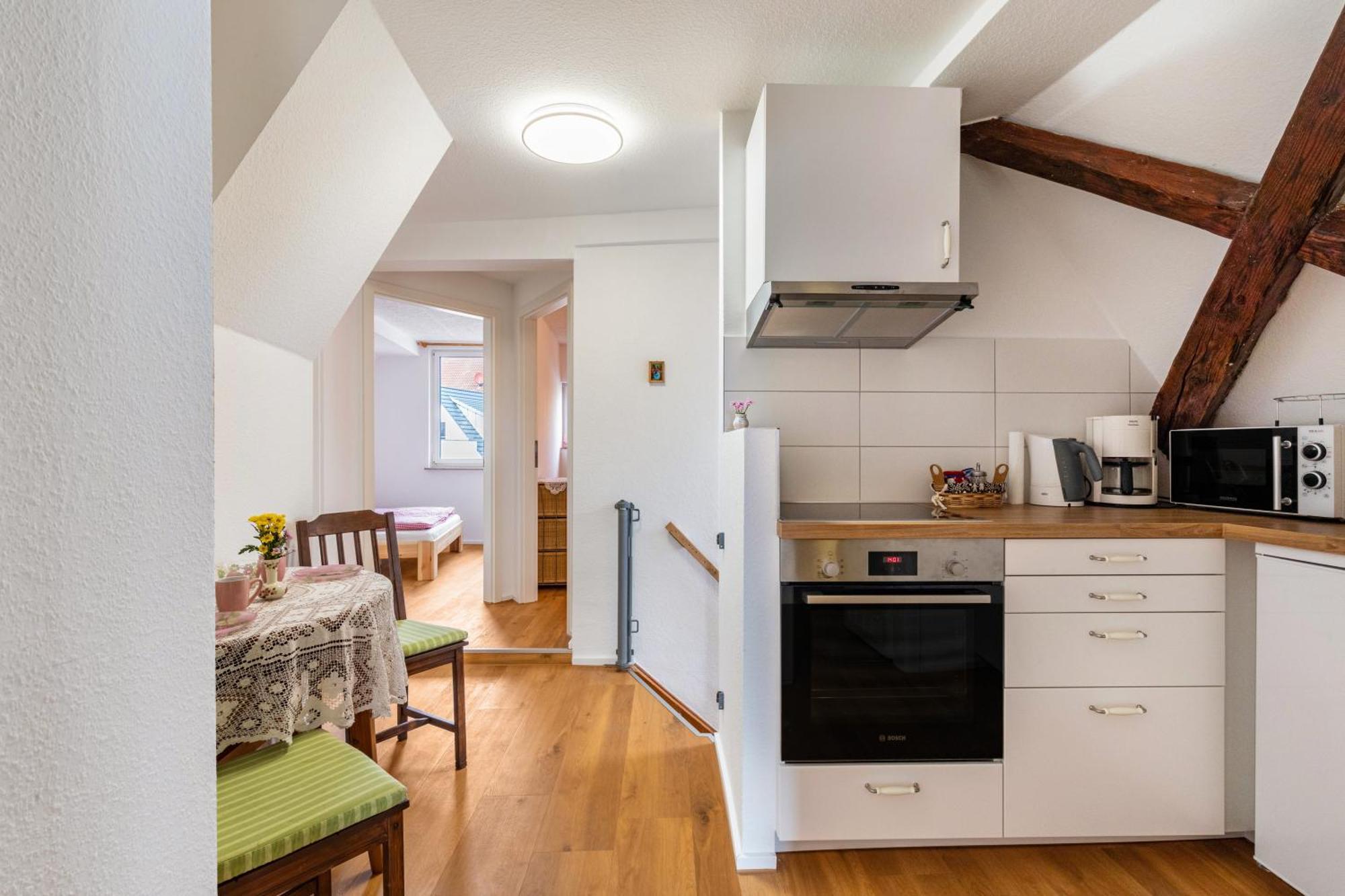Apartmenthaus Ferienwohnungen Sila Weinstadt Ngoại thất bức ảnh