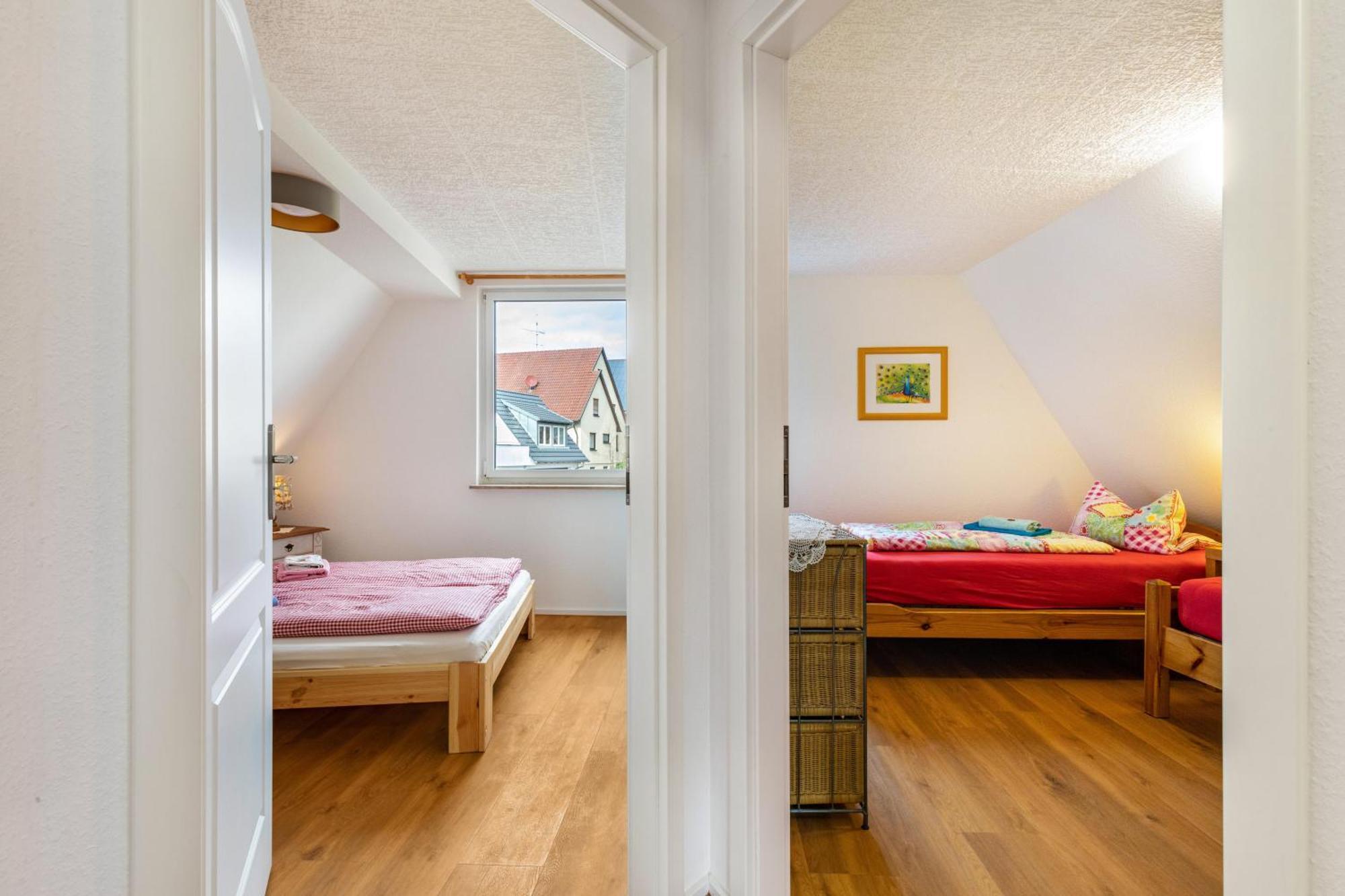 Apartmenthaus Ferienwohnungen Sila Weinstadt Ngoại thất bức ảnh