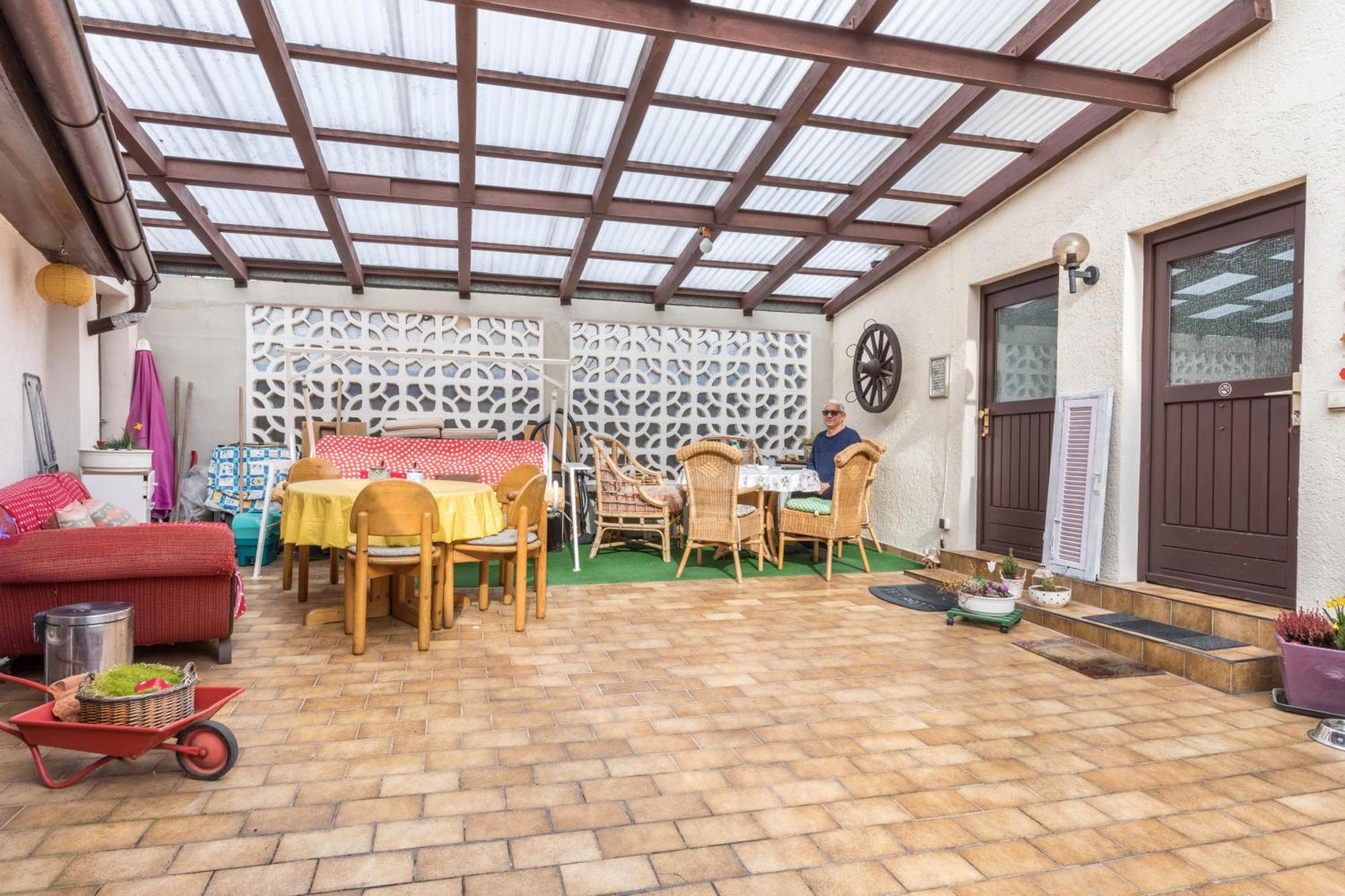 Apartmenthaus Ferienwohnungen Sila Weinstadt Ngoại thất bức ảnh