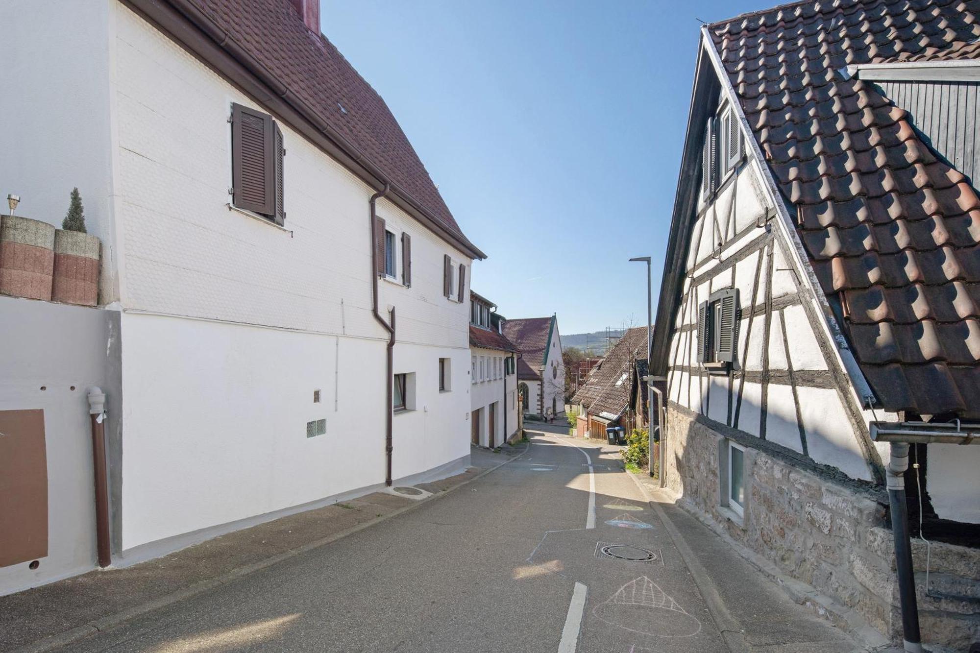 Apartmenthaus Ferienwohnungen Sila Weinstadt Ngoại thất bức ảnh
